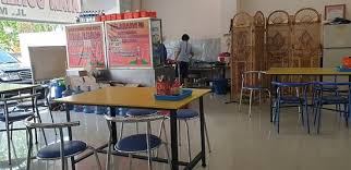 Siapkan wajah dan rebus ayam menggunakan air kelapa tua hingga mendidih. Ayam Rebusnya Enak Dan Empuk Picture Of Ayam Goreng Rebus Kalasan Simpang Lima Semarang Tripadvisor