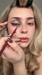 following @brayannbc eyeshadow tutorial using tape, this turned out SO GOOD  🤌🏼💋 products:@makeupbymario Ethereal Moonlight eyeshadow palette #makeup  #eyeshadow #eyeshadowhack #makeuphack #hacks #tips ...