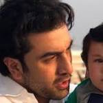 Taimur Khan wears sunglasses, looks