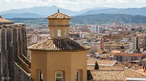 The city, which is located around 100 kilometres away from barcelona, brands itself as a city full of surprises. Girona Half Day Guided Tour From Barcelona Spain