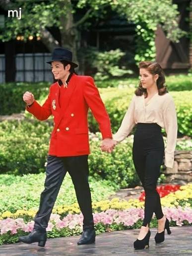 Michael Jackson & Lisa Marie Presley.💗 . . Michael Jackson, the King of  Pop, built one of the most iconic careers in music history, rising from  child star with the Jackson 5