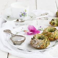 Muffins Au The Matcha Et Aux Pepites De Chocolat Recette Matcha Recette Tiramisu Fraise The Matcha