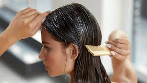 Feb 26, 2022 · considerato tutto ciò, è facile capire come il balayage cioccolato su capelli neri potrebbe non essere l'ideale, piccola eccezione fatta per il sottogruppo inverno deep, riappellandoci. Capelli Come Schiarirli Con L Acqua Ossigenata