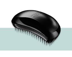 Buy tangle teezer detangling hairbrushes at justmylook with free delivery & unbeatable prices. This Is The Best Hairbrush For Detangling Beach Hair Conde Nast Traveler