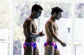 All instagram™ logos and trademarks displayed on this application are property of instagram. Pareja De Miedo