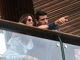 We did not find results for: Melanie Sykes Looks Effortlessly Elegant At Wimbledon 2017 Daily Mail Online