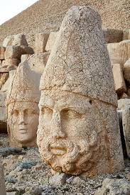 Kejadian hujan yang ekstrem ini menyebabkan fenomena kepala air di kawasan gunung jerai dan banjir lumpur sehingga kedalaman 0.1 hingga 0.3 meter di daerah kuala muda dan 0.2 hingga 1.5 meter di yan. Day 52 Entombed Amongst The Gods Nemrut Dagi Our Bumble