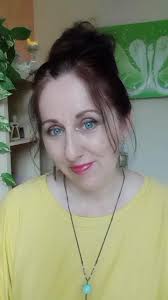 Oggi sono andata a trovare la mia amica Manuela Boschin Floriterapeuta  Fiori Australiani Bionature Opicina e ho ricevuto un gioiello speciale.  GRAZIE.🙏❤️✨ È quasi impossibile mantenere costantemente in equilibrio il  dare e