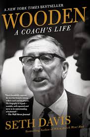 Guide to coaching basketball tells the history of basketball coaching from 1922 to 2006. Wooden A Coach S Life Davis Seth Amazon Com Books