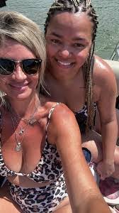 Chasity Warren's Instagram, Twitter & Facebook