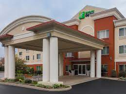 Offers on meeting rooms, events, functions & packages. Top 8 Hotels Near Greater Rochester International Airport Roc Ihg