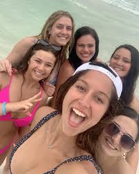 Rhett Robinson (@rhett_kathryn_14) • Instagram-foto's en -video's