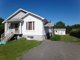 Appartement A Louer 1211 Barbe Mont Tremblant Logis Quebec Outdoor Structures Structures Outdoor