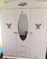Beyaz Lake Aynali Kurdele Desenli Bebek Genc Kiz Cocuk Odasi Dolabi Istediginiz Modelleri Istediginiz Renk Ve Olcude Ur Bebek Dolaplari Cocuk Odalari Bebek