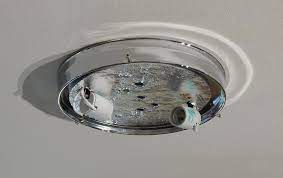 This flush mount is cul certified suitable for damp location installation. 10 Inch Flush Mount Chrome Fitter Ceiling Light Fixture Base Shade Holder Vintporium Vintporium Architectural Salvage