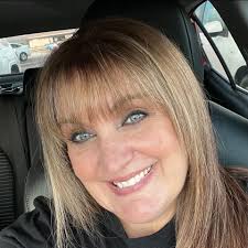 Today, Gabriela Aranda our Jannettes Colonel, officially signed to join the  Blinn College Dance Team