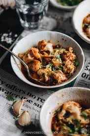 Sift about 2 cups of flour and 1 teaspoon baking powder into a large mixing bowl. Sichuan Spicy Wonton In Red Oil çº¢æ²¹æŠ„æ‰‹ Omnivore S Cookbook
