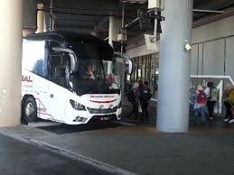 Tarafsız yorumları okuyun, gerçek gezgin fotoğraflarına bakın. Penang Sentral Bus Station Malaysia Life