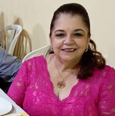 En la fecha, saludamos a la sra. Nidia Narváez, secretaria de nuestra  Parroquia, quien cumple un año más. Pedimos al Buen Dios y a la Virgen  María que la sigan bendiciendo y