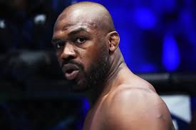 Já passou da hora de Jon Jones ser destituído do cinturão dos pesados do UFC