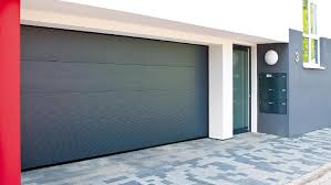 A device located on the end stroke bar prevents the roof from being damaged if it comes into contact with the lift's upper crossbeam. Sotoro Professioneller Sonnenschutz Tore Und Rollladen Aus Gelenau