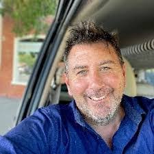 Damon Bolton's Instagram, Twitter & Facebook