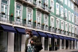 Concelhos com um número de casos entre 480 e 959 por 100 mil habitantes nos últimos 14 dias Portugal Tem 72 Concelhos Com Risco Muito Elevado De Infecao Portugal Sabado