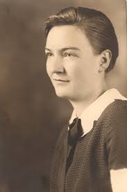 My grandpa and grandma lived in Lang for a many years. My mom and dad went  to school in Lang . My moms mom was Merle Cantwell the switch board  operator in