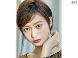 ショートカットで色気を出すコツは ヘアメイク 河北裕介流ヘアアレンジ カラーメイク ショートのヘアスタイル 河北裕介