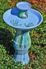 If you're looking for a classic cast iron birdbath all you have to do is head to your local garden centre, they have tons of them. 30 Adorable Diy Bird Bath Ideas That Are Easy And Fun To Build