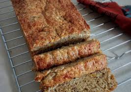 Baking soda merupakan bahan pengembang kue yang mengandung 100% zat kimia bernama natrium bikarbonat/sodium bikarbonat. Resep Bolu Pisang Radea