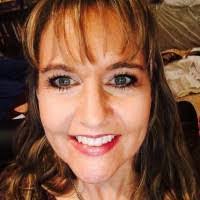 Stephanie Moultrie's Instagram, Twitter & Facebook