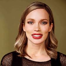 demaris · 10K threads