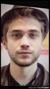 Un mélange de visages entre Antoine Daniel et Mathieu Sommet c'est possible  ?