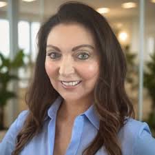 After an amazing nearly 10 year run with Lucas Group I am turning the page. 