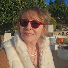 House Of Colour, Sandy...