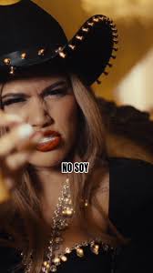 No le lloro a cabrones: Maquillaje y Música Regional