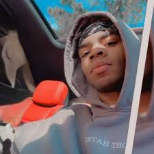 Ulises Andrade (@ulises_andrvde)