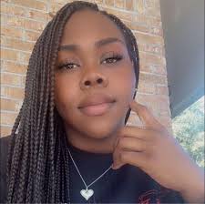 Alexis Horton (@theoneandonly.alexis) • Facebook