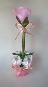 Caneta De Flor De Eva Passo A Passo Caneta Decorada Com Rosa Em E V A Modelada No Elo7 Fernandacris Bordados Artesanatos 54a889 Flores Artesanato Canetas De Flores Canetas Decoradas