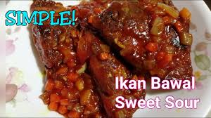 The sweet and sour sauce recipe is known to be a part of chinese cuisine but it was actually used in england dating back to the middle ages. Cara Buat Ikan Bawal Sweet Sour Youtube