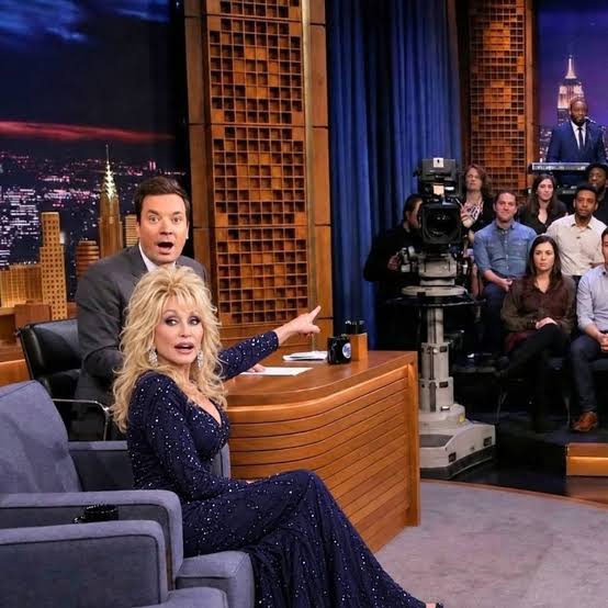 Dolly Parton's Emotional Reaction to a Stranger Wearing Her Mother's  Handmade Coat on Jimmy Fallon's Show
