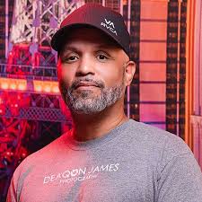 Model seeking photographers for collaboration in San Diego