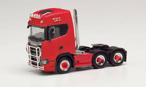 Our shop retails ho scale 1/87 (ho) scania cs 20 highroof 6x4 meusburger semi trailer `toten transport / maren lundby` (model train) herpa he313988 model train ho/z on the web. Herpa 314053 Scania Cs 20 Hd 6 2 Zugmaschine Mit Pipes Und Rammschutz Rot Modellbahnshop Elriwa