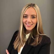 Lisa Steck's Instagram, Twitter & Facebook