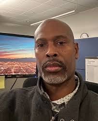 Dwight Bell's Instagram, Twitter & Facebook