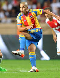 Sofiane feghouli sofiane feghouli welcome to fenerbahçe sofiane feghouli skills sofiane feghouli goals feghouli sofiane feghouli test, valencia cf midfielder. Liverpool Rival Man City Man Utd For Feghouli As Valencia Choose To Sell Ghana Latest Football News Live Scores Results Ghanasoccernet