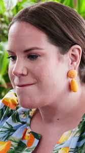 Whitney Grubbs's Instagram, Twitter & Facebook