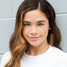 Grace Marcum's Instagram, Twitter & Facebook