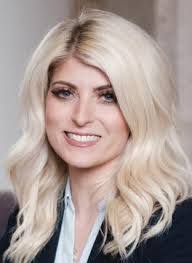 Annie Hobson's Instagram, Twitter & Facebook